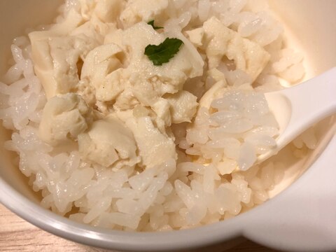 【離乳食完了期】豆腐の味噌汁でおじや